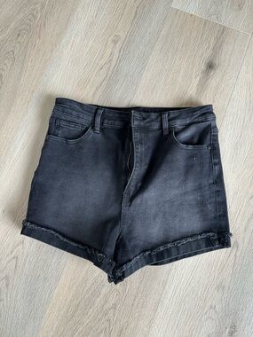 Kendall & Kylie Black The Drifter High-Waist Denim Shorts